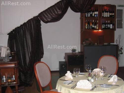 Reverence Hotel 6